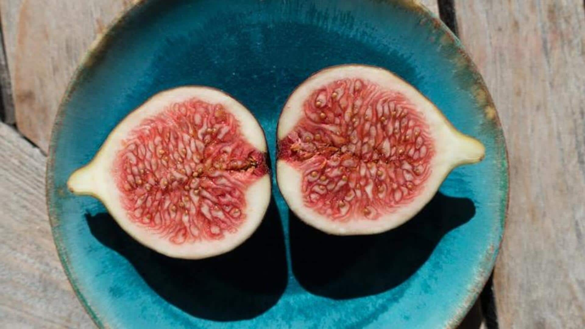 Savor the sweetness of fiber-rich figs with these dishes