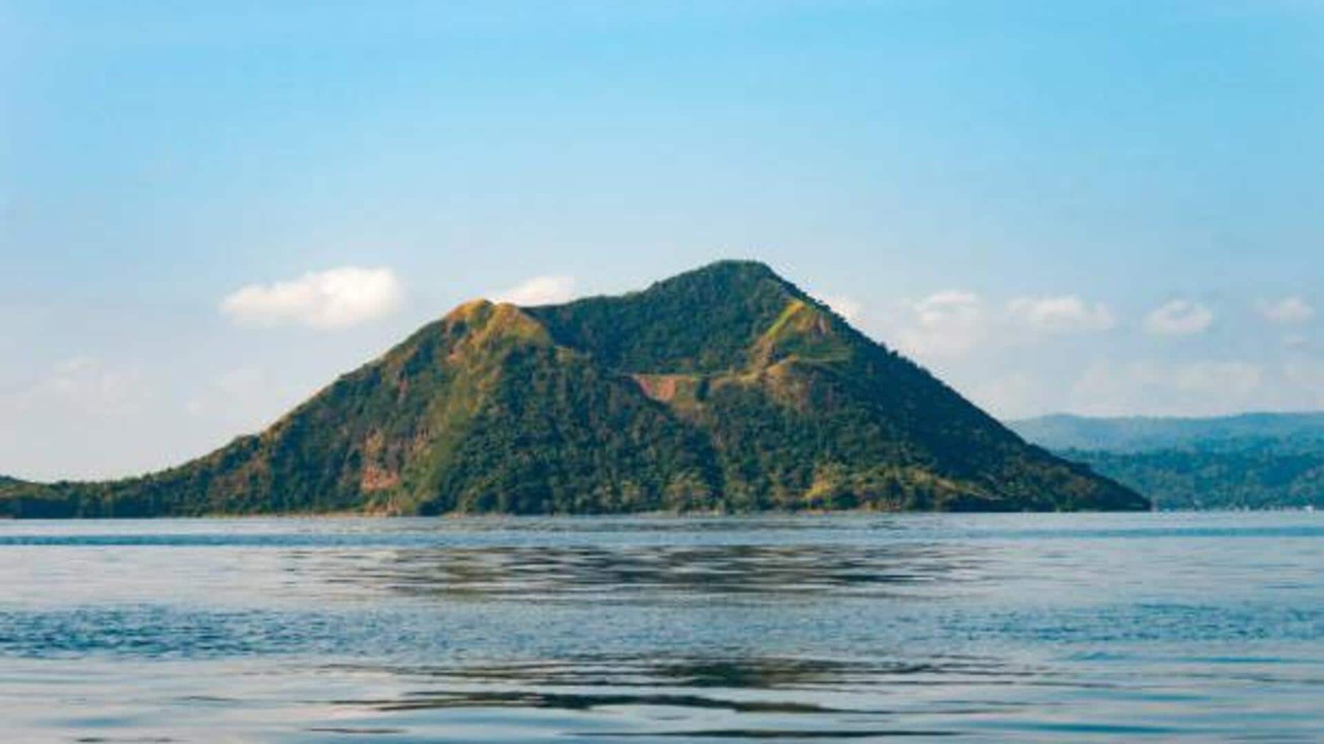 Volcano boating: A must-try adventure Volcano boating: A must-try adventure