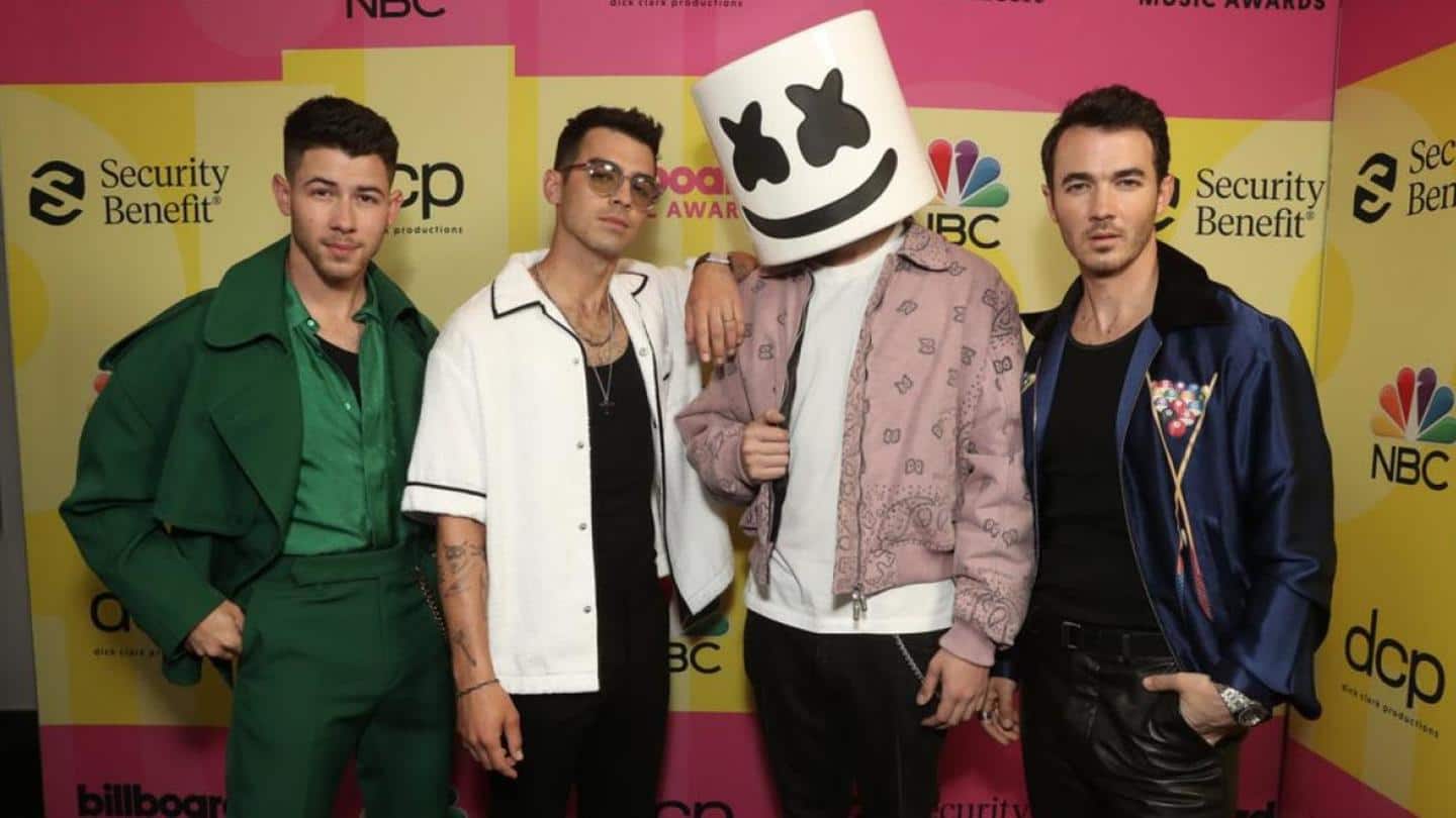Jonas Brothers, Marshmello performed this single at the BBMAs Jonas Brothers, Marshmello performed this single at the BBMAs
