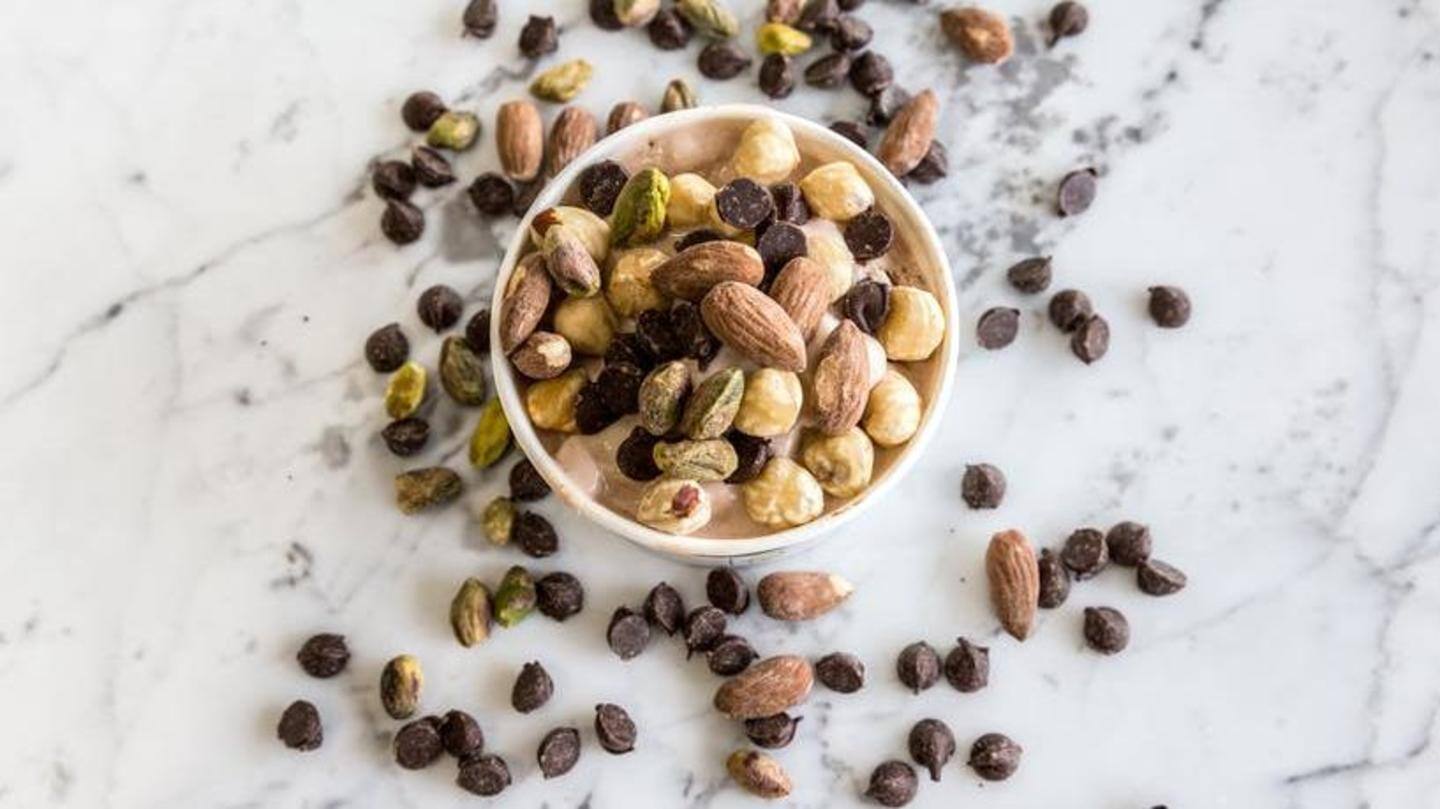 Snack healthy, consume antioxidant-rich foods Snack healthy, consume antioxidant-rich foods