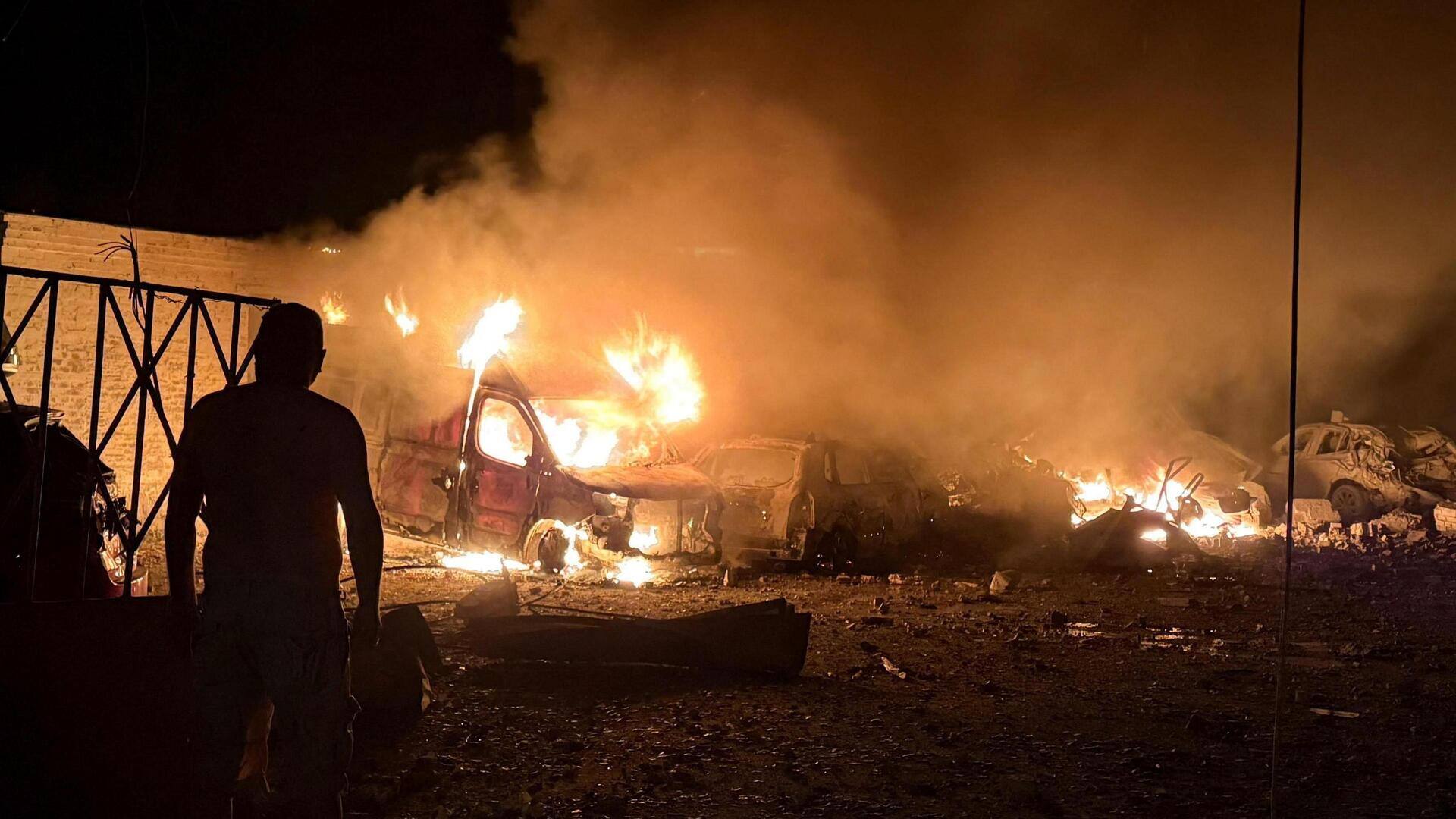 Russian attack on Kyiv kills 17, spills into Moldova, Romania