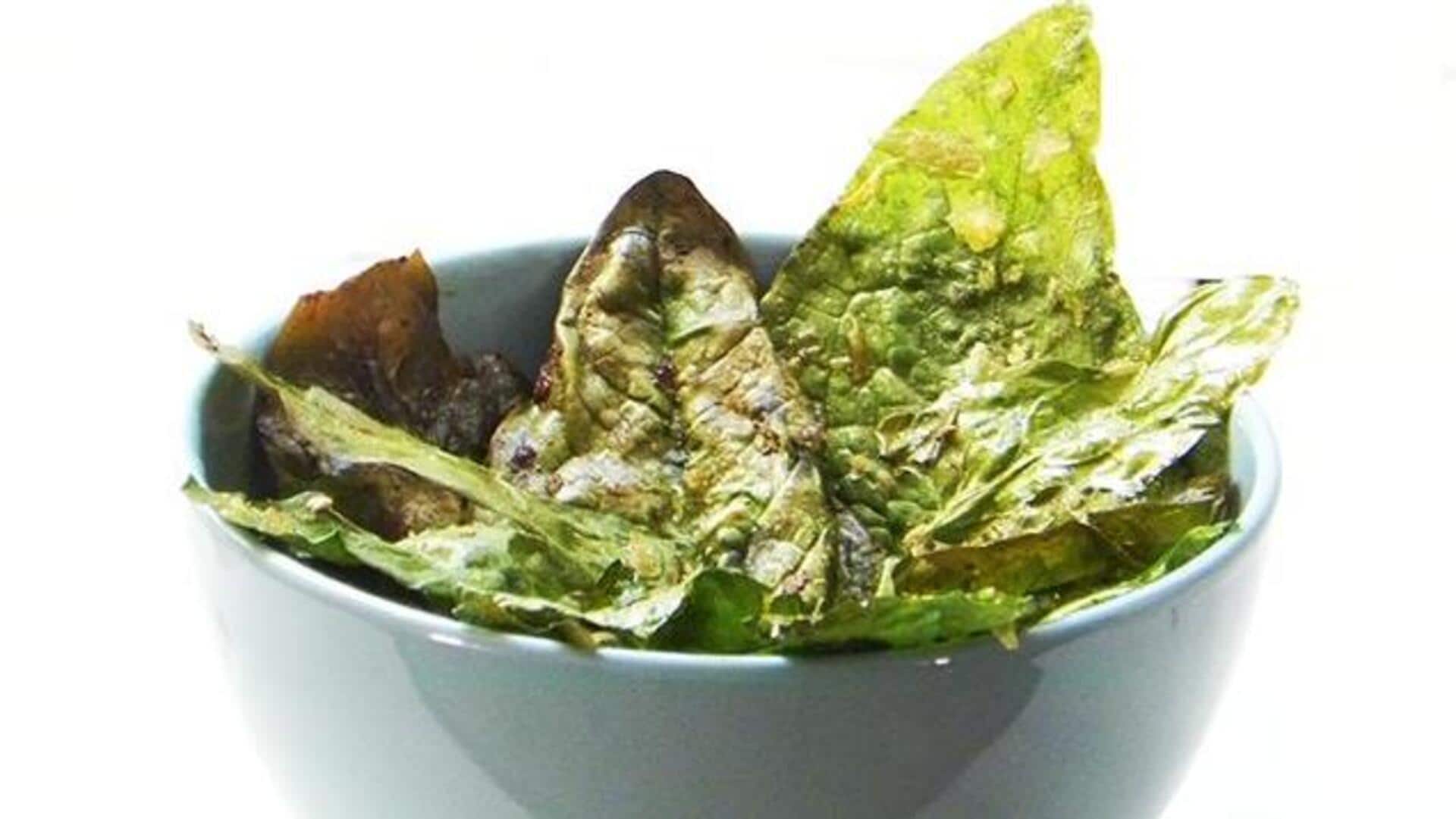 Ditch the chips; instead try these healthy spinach crisps Ditch the chips; instead try these healthy spinach crisps