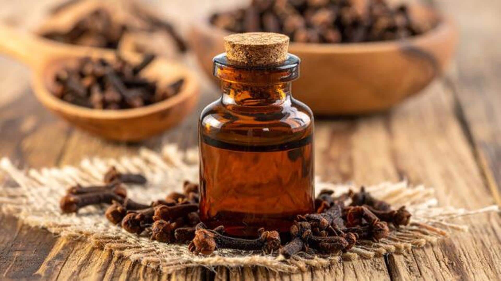 How to use clove oil for better oral hygiene 