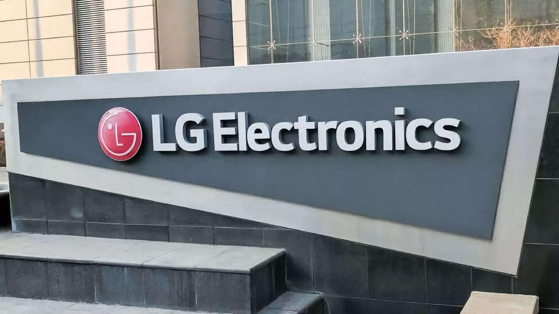 LG Electronics taps leading banks for potential $1.5B Indian IPO