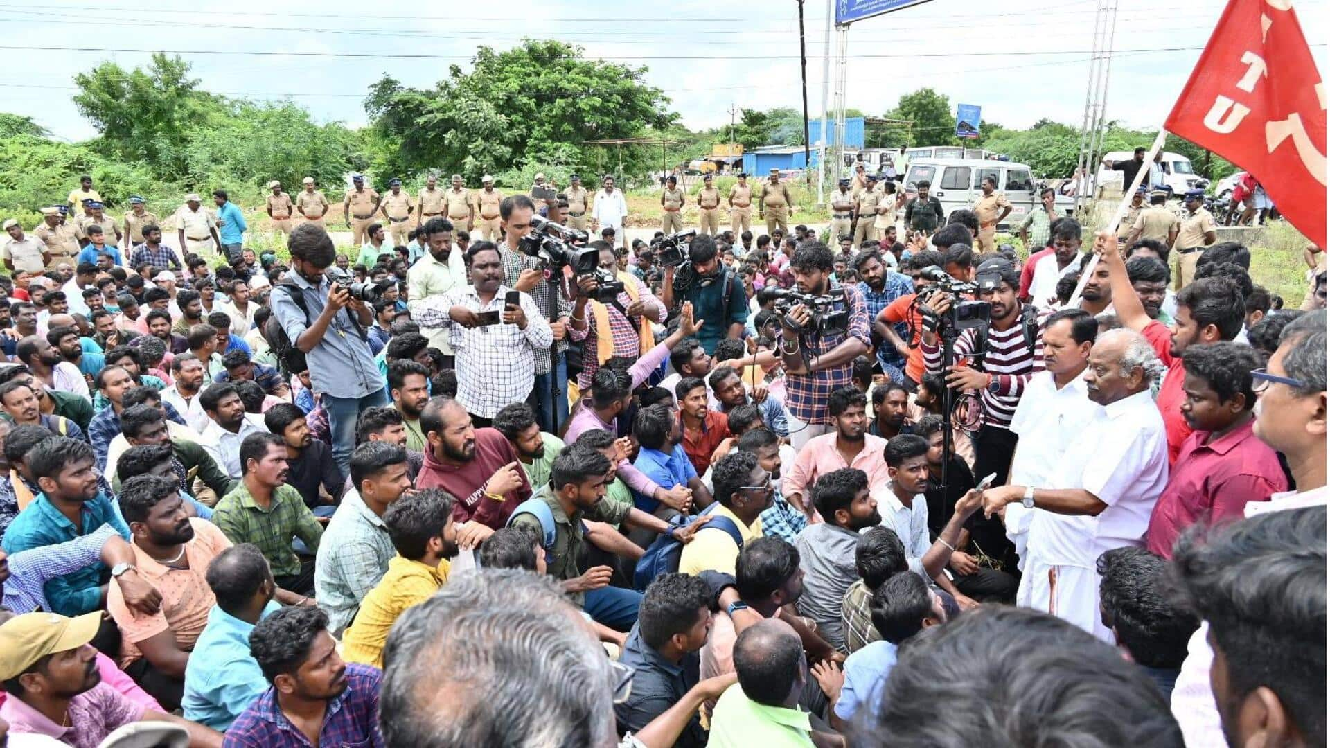 What is the Samsung workers strike in Chennai about 