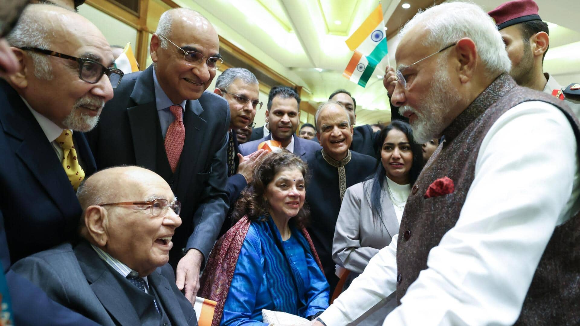 Modi meets 101-year-old ex-IFS officer in Kuwait after granddaughter's request  