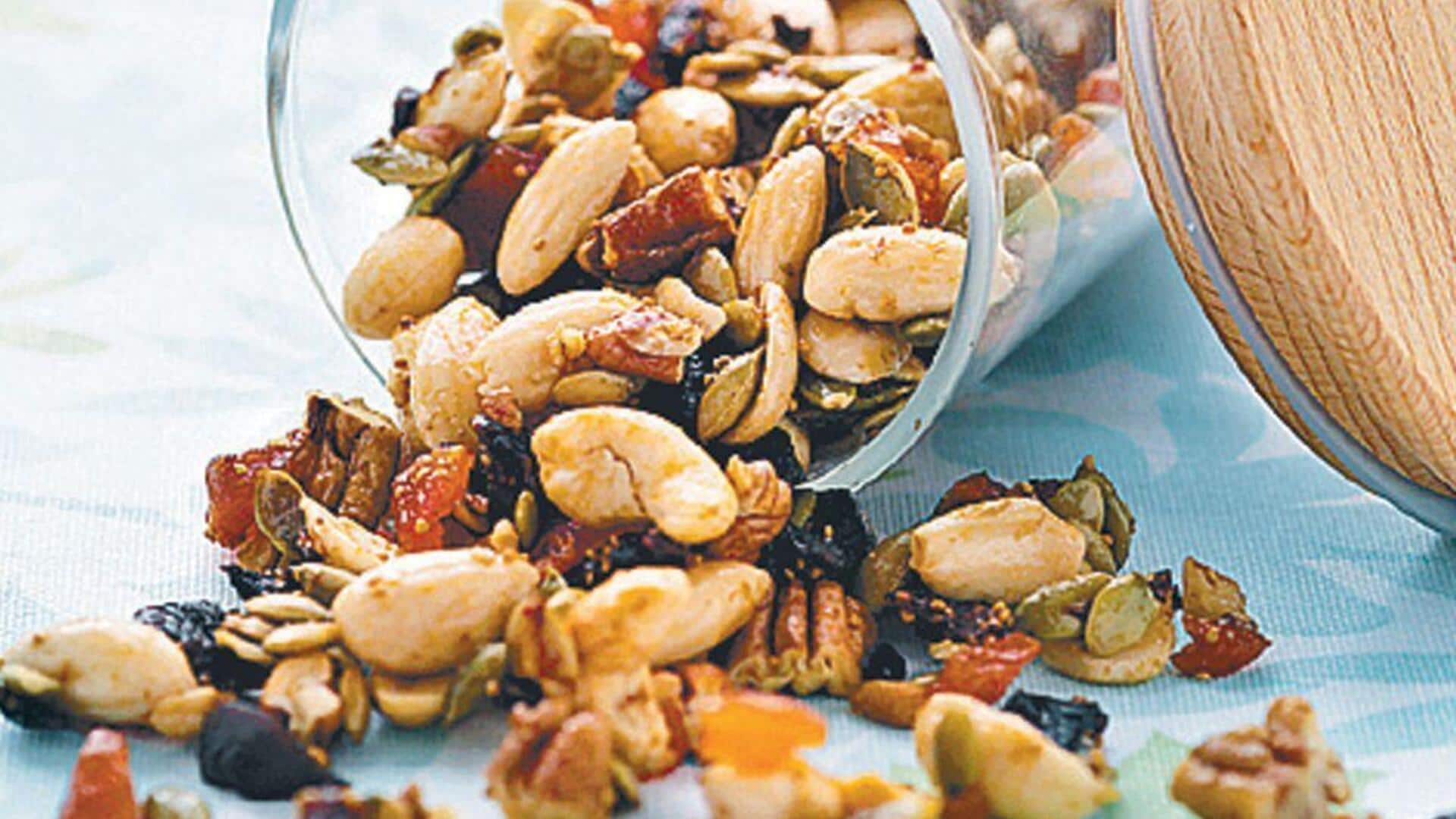 Swap energy bars with homemade nutty trail mix