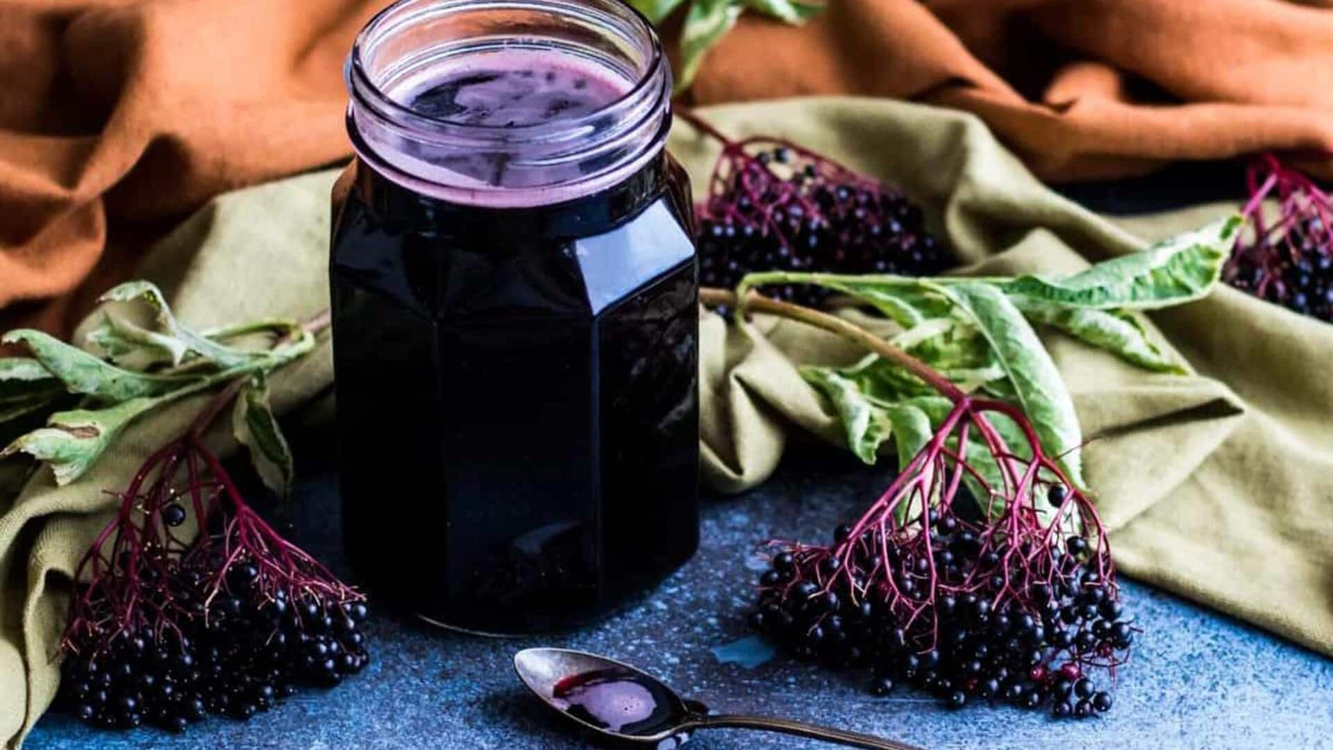 How to make delicious dishes with elderberry