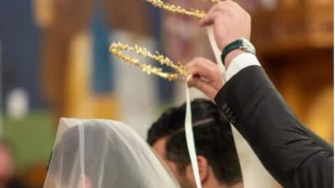 These Greek wedding traditions will bowl you over!