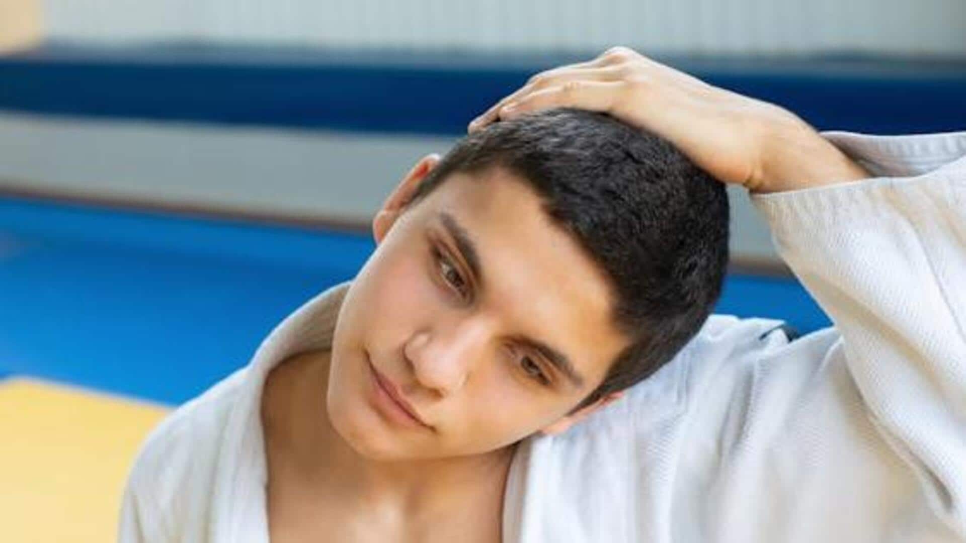 Stiff neck? These exercises may help Stiff neck? These exercises may help