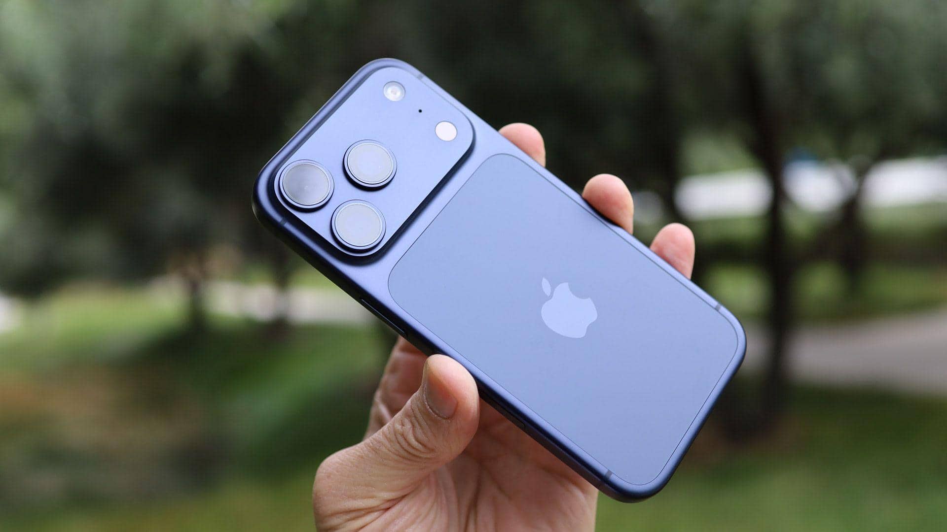 Apple may bring major display upgrade to iPhone 18 Pro 