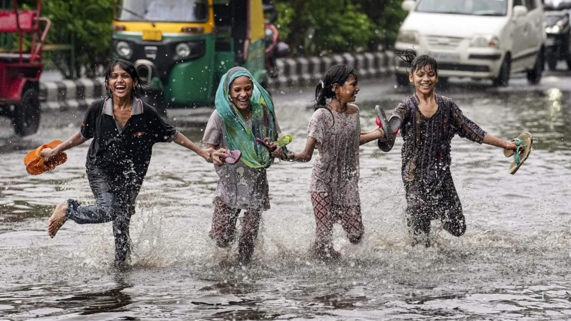 Delhi-NCR thunderstorms, heavy rain over western UP