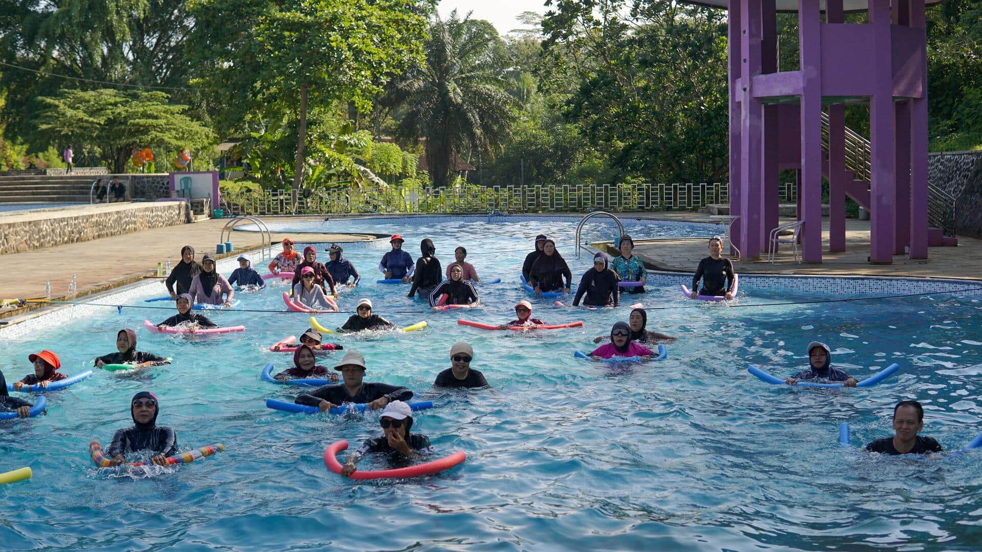 Aqua aerobics or dance? Which is better for heart health