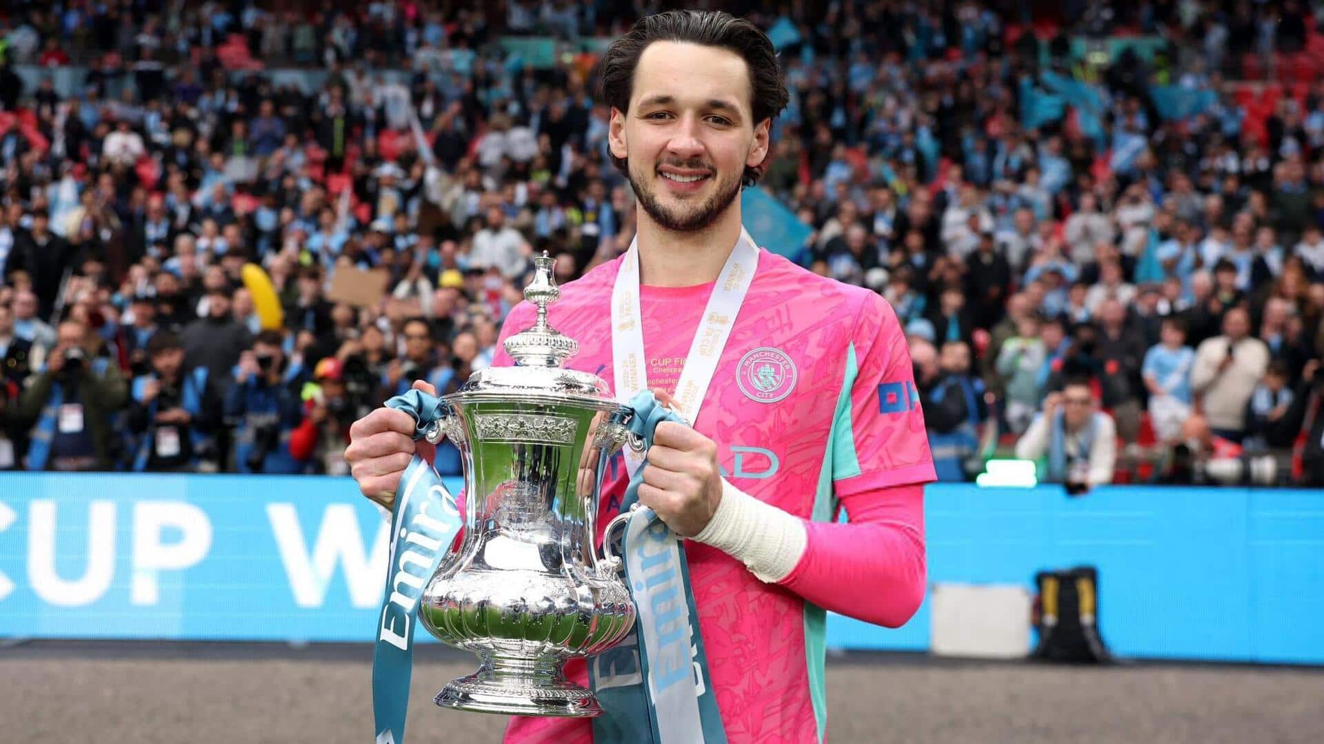 Leeds United in talks to sign Manchester City's James Trafford