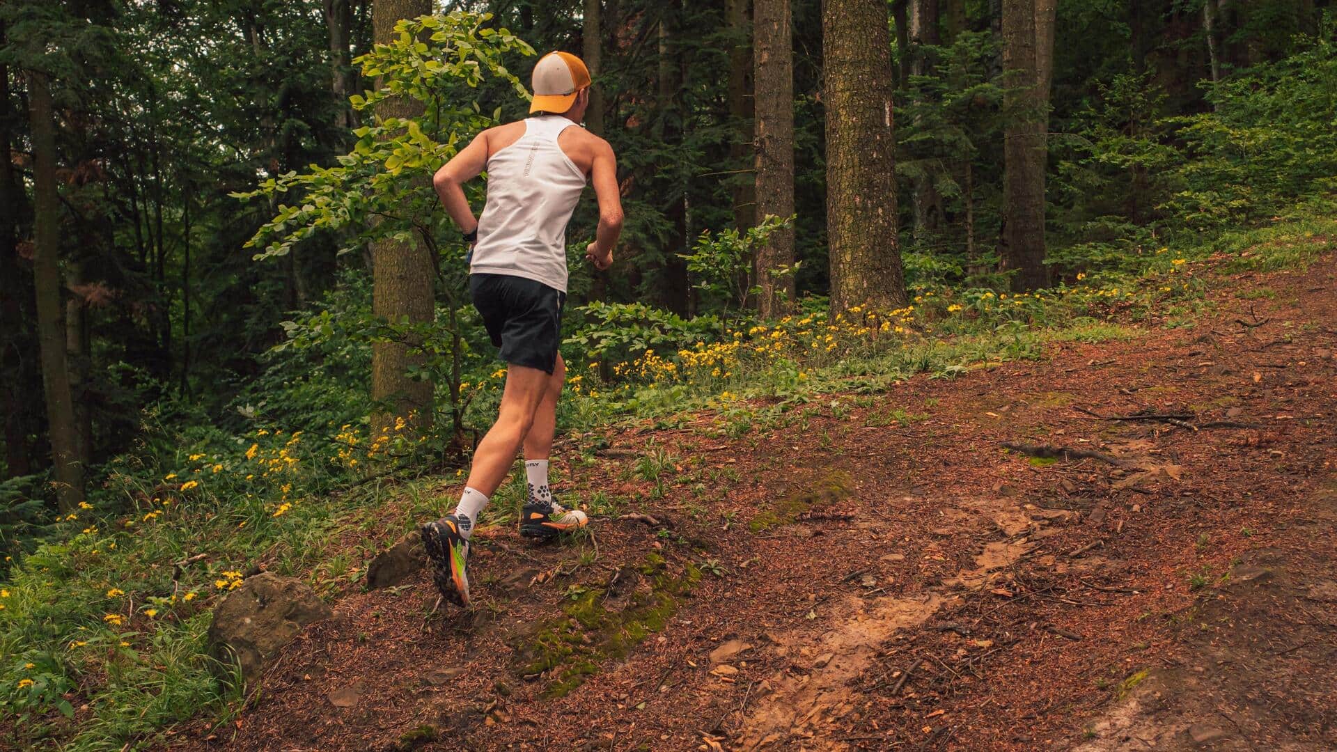 Trail running v/s kayaking: Which is better for your joints?