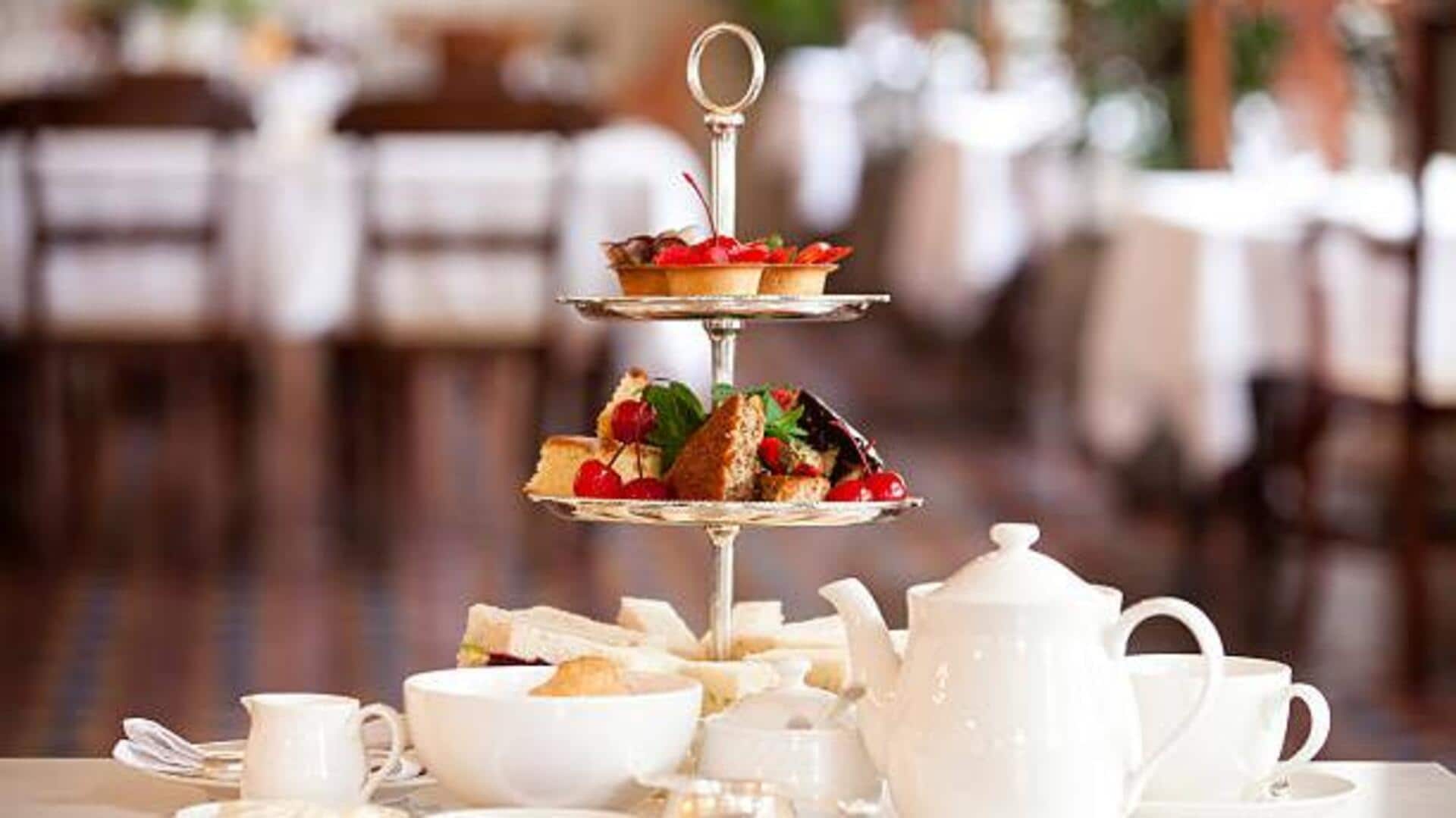 How to dress elegantly for high tea 