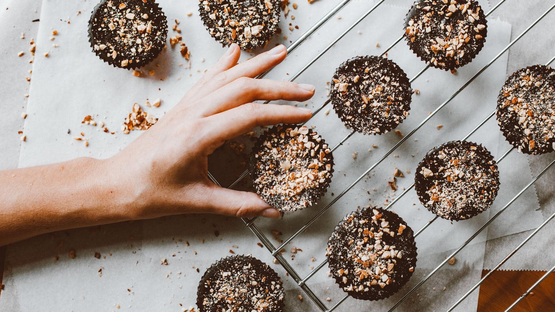 Looking for a healthy snack? Try nori chips
