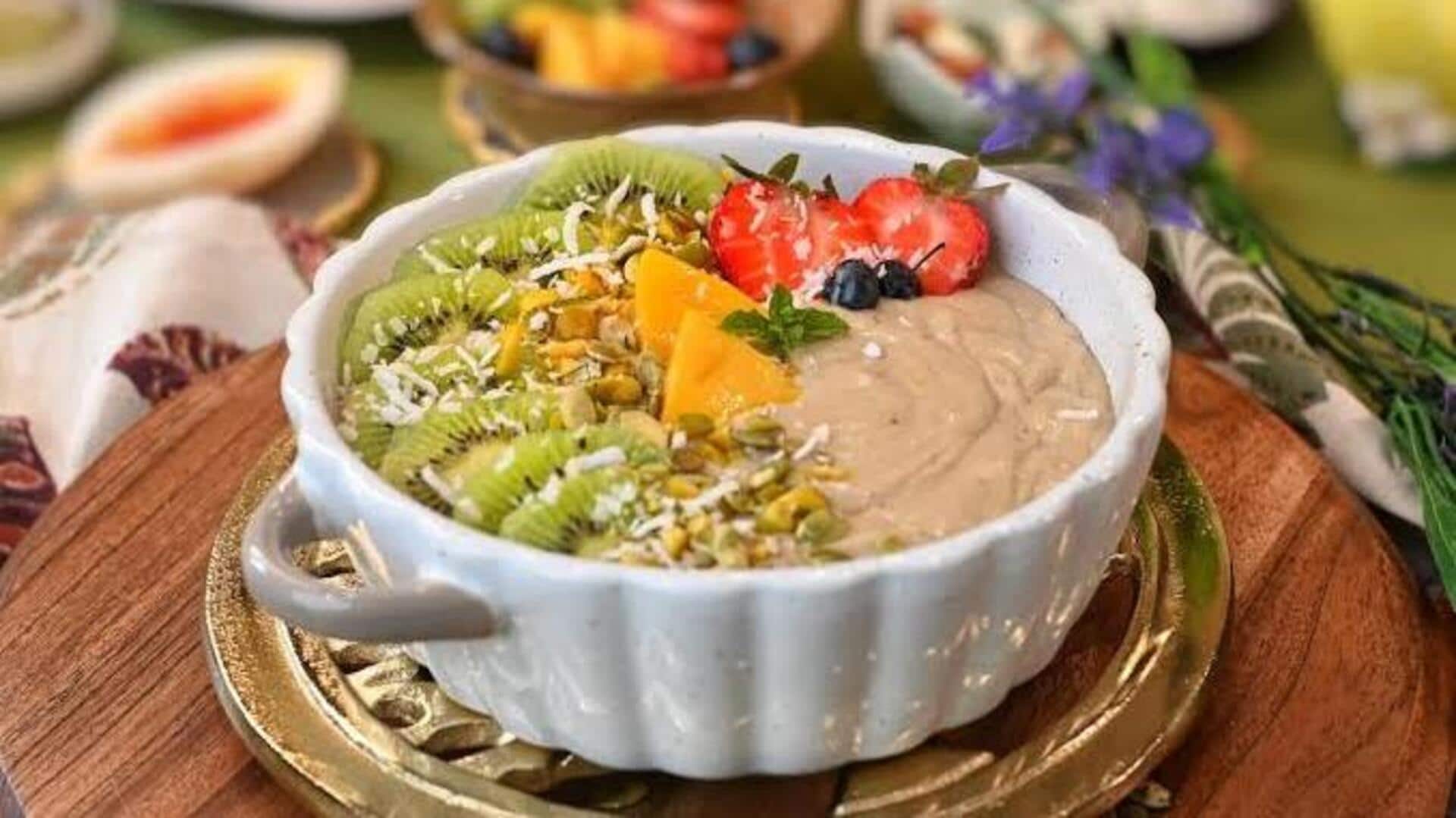 Your breakfast needs this millet smoothie bowl 