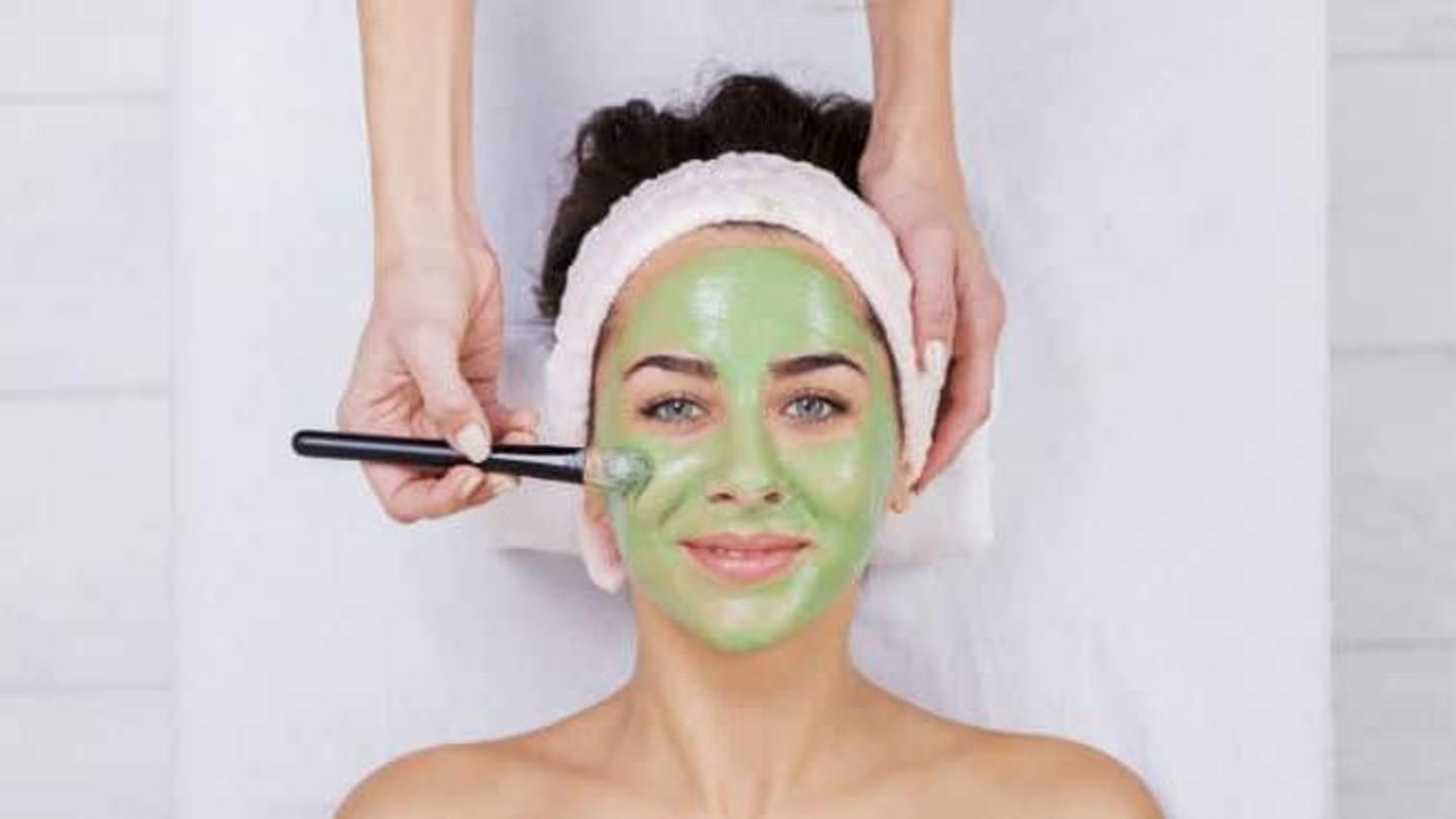 Has antimicrobial properties that help in treating acne Has antimicrobial properties that help in treating acne