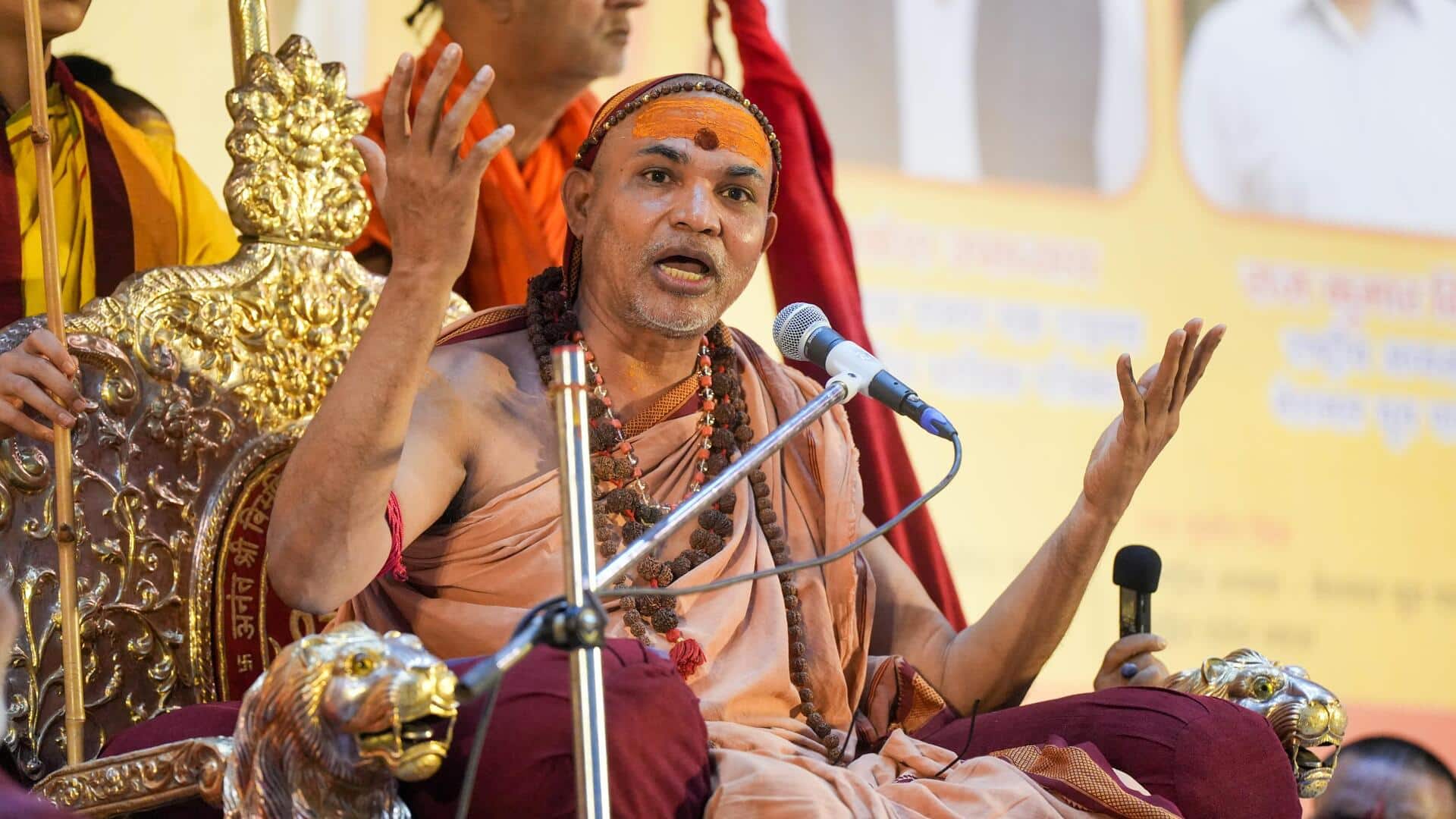 Shankaracharya demands live cows' entry into Parliament; warns against delay 