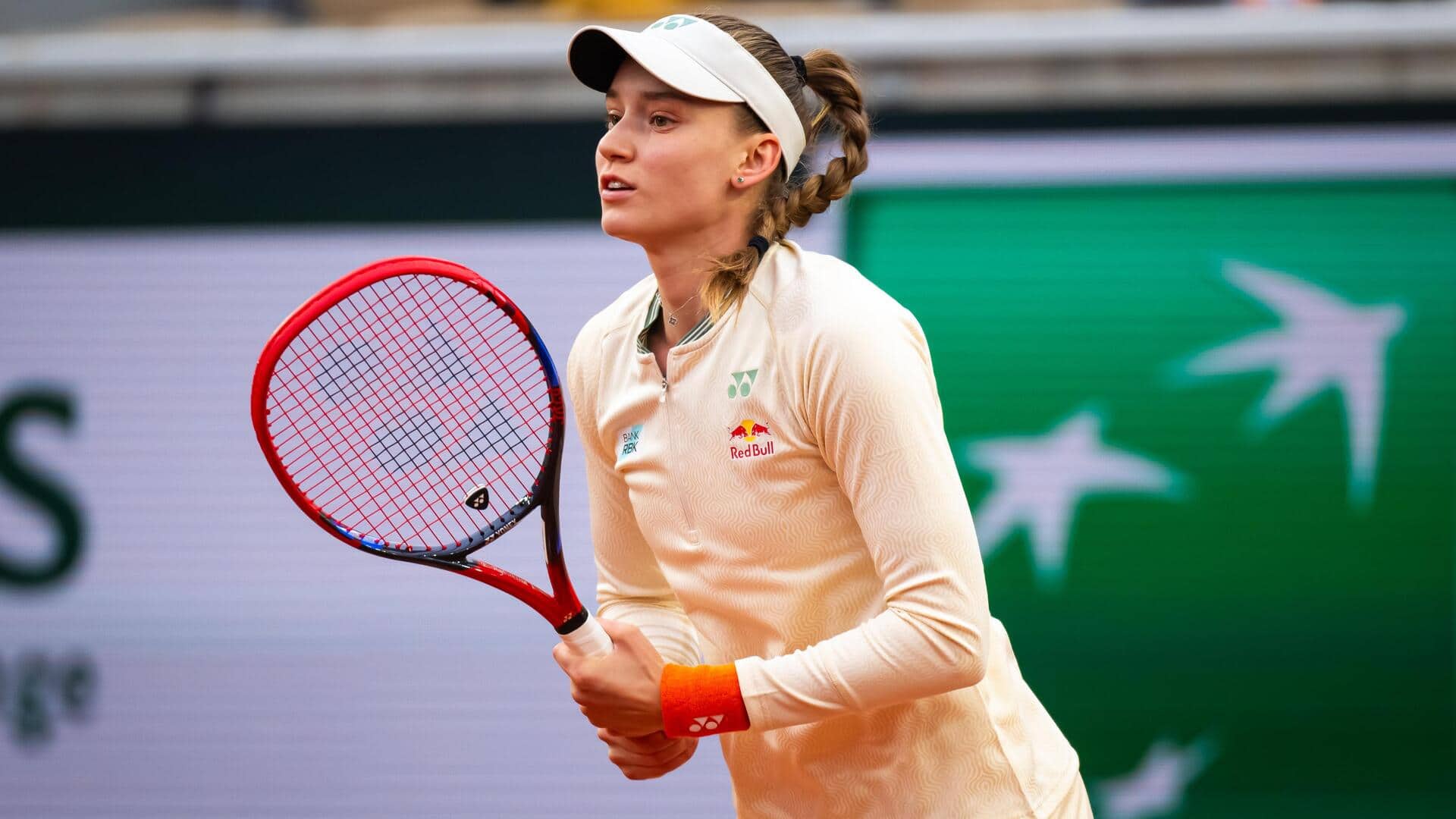 French Open: Elena Rybakina outclasses Minnen to reach second round
