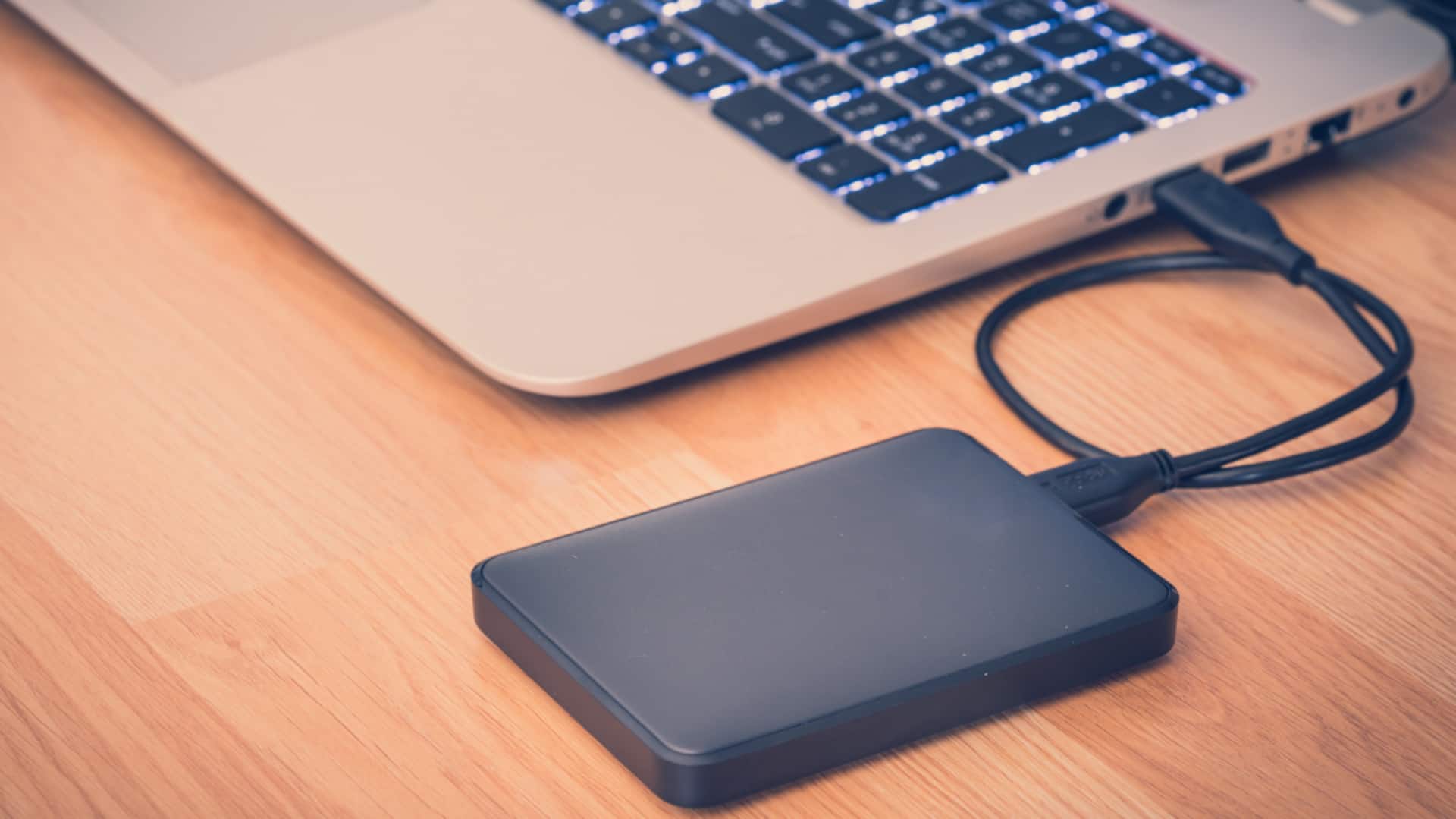 Selling fake external hard drives to become difficult in India