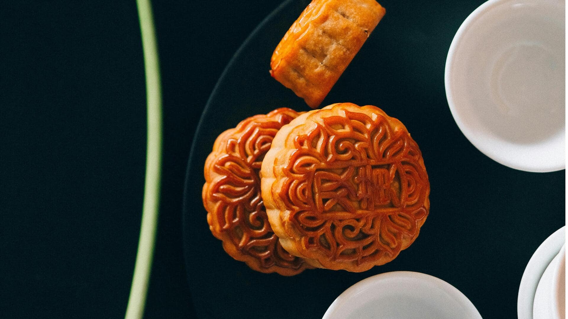 Must-try traditional snacks for the moon festival
