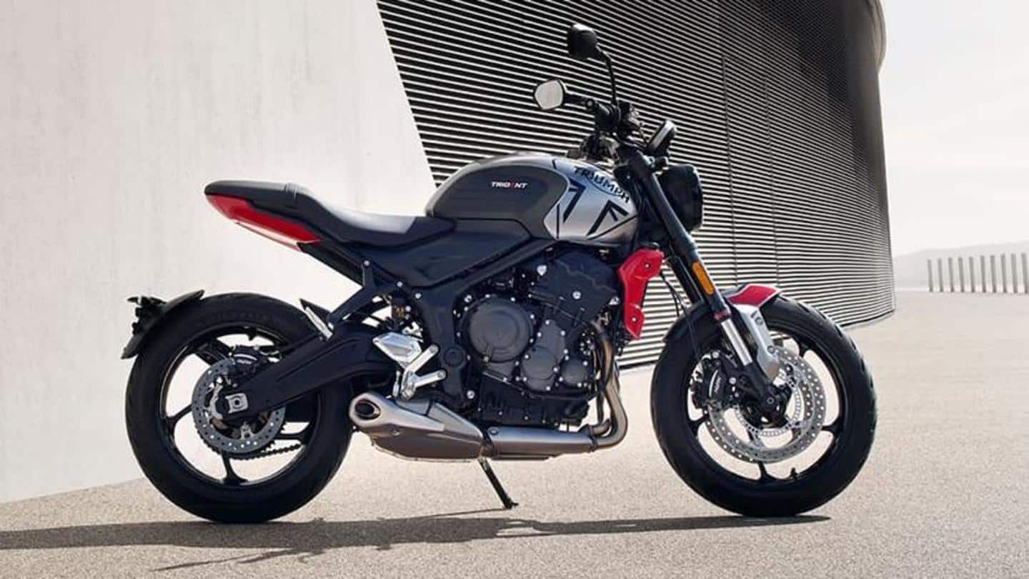 Disc brakes on both the wheels ensure safety Disc brakes on both the wheels ensure safety