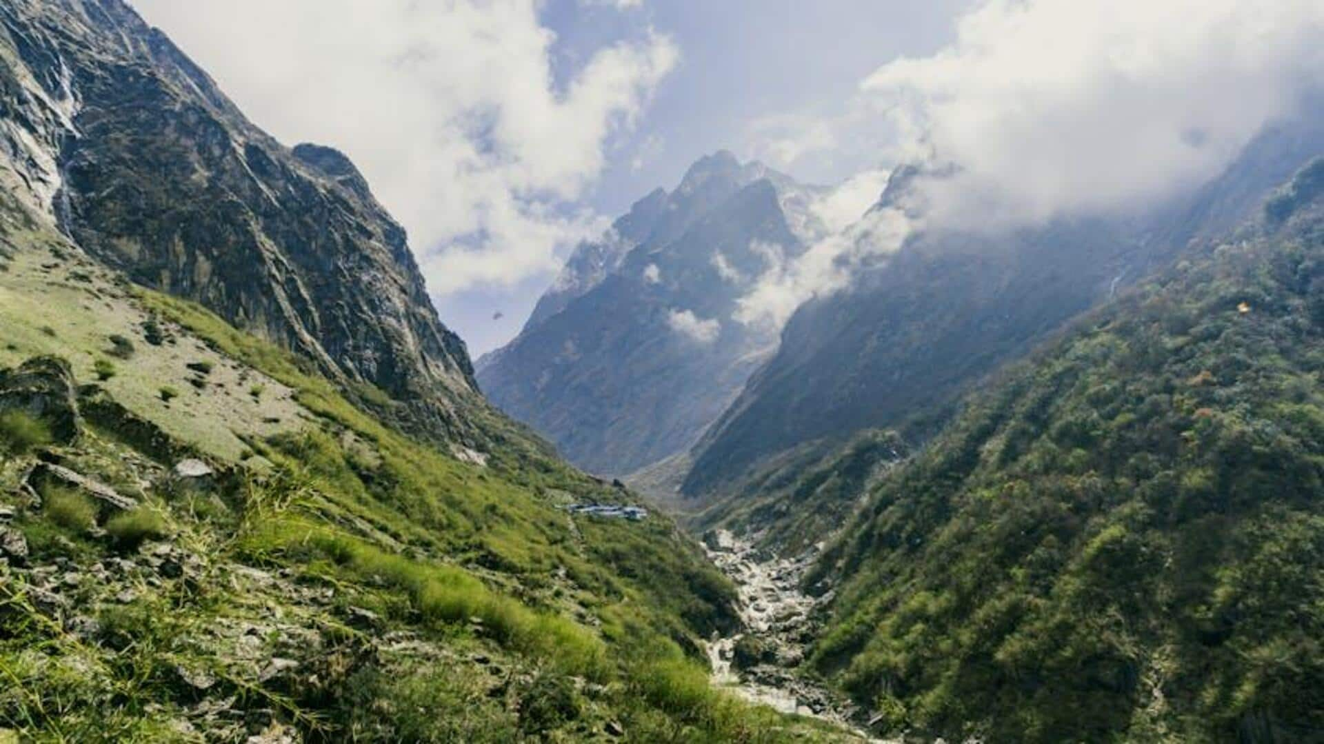 5 breathtaking Himalayan treks you simply can't miss