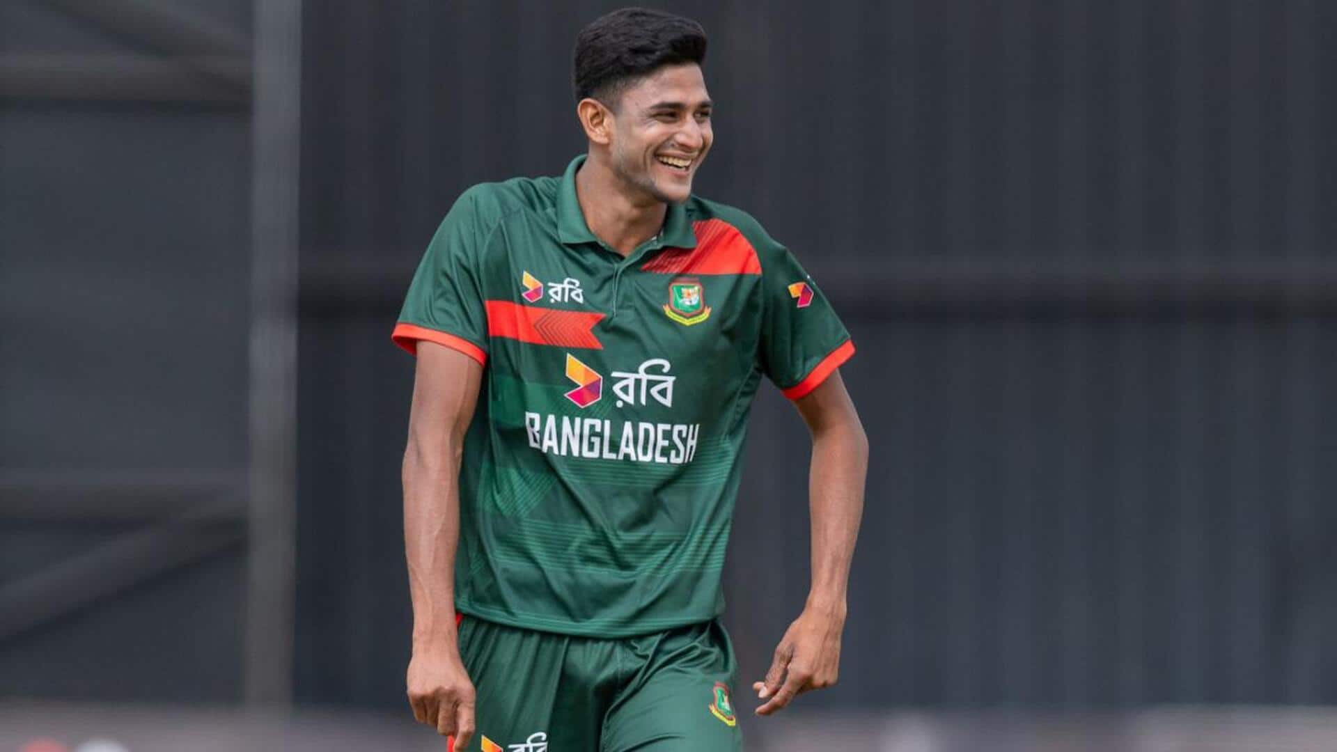 Bowlers with best returns against Zimbabwe in ODIs