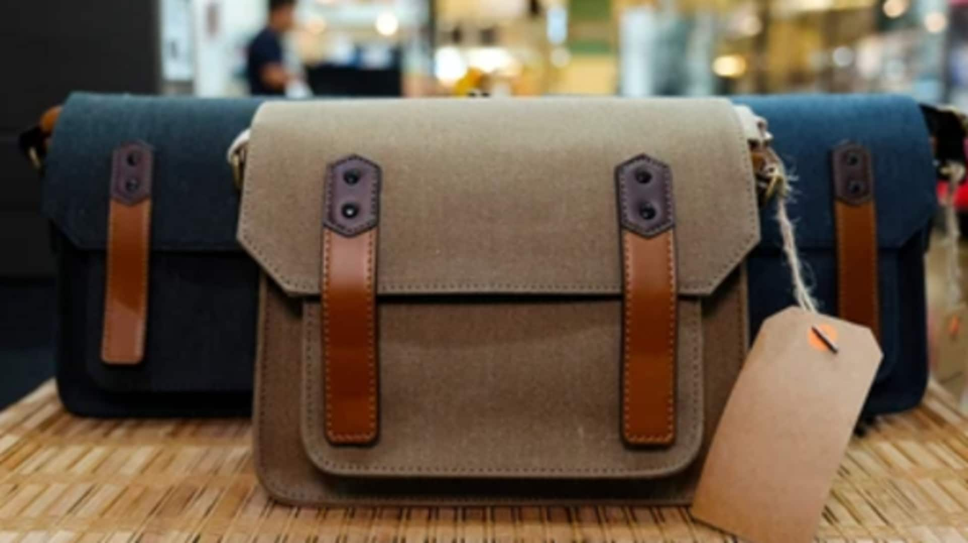 Vintage camera bag revival for photographers