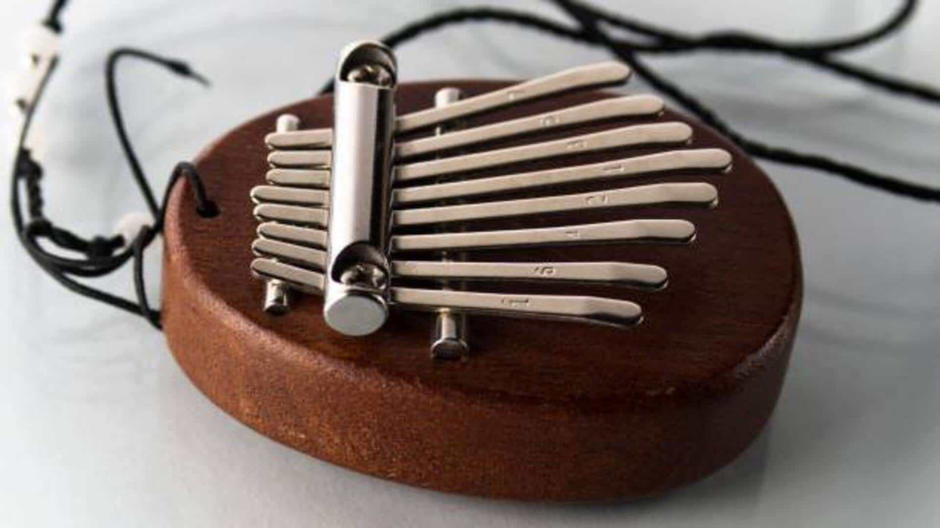 How to craft a thumb piano at home How to craft a thumb piano at home