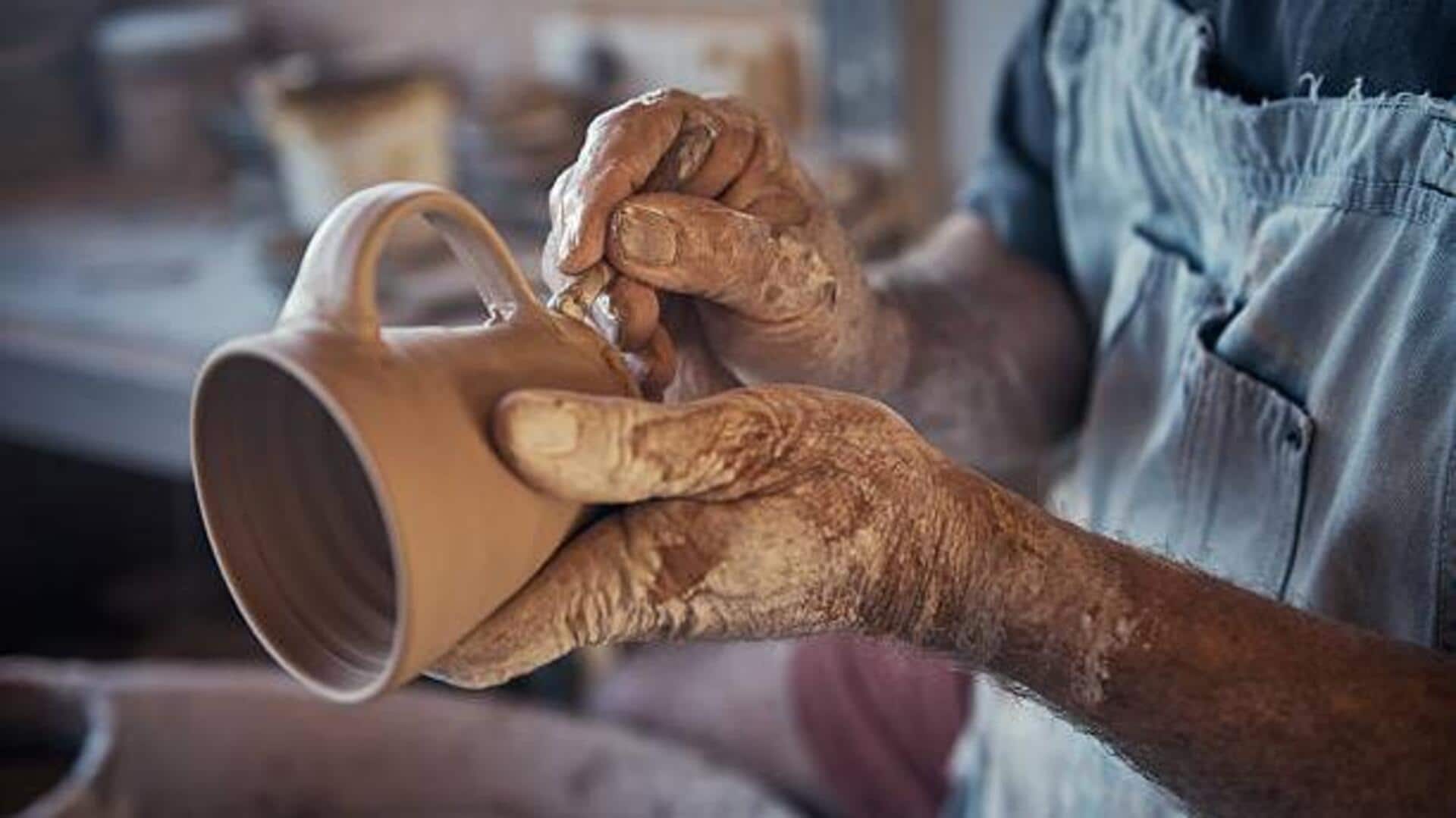 Pottery textures: How artisans create unique designs Pottery textures: How artisans create unique designs
