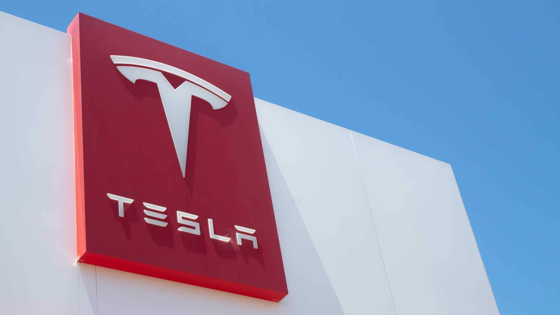 Tesla could have avoided $243M Autopilot verdict by paying $60M