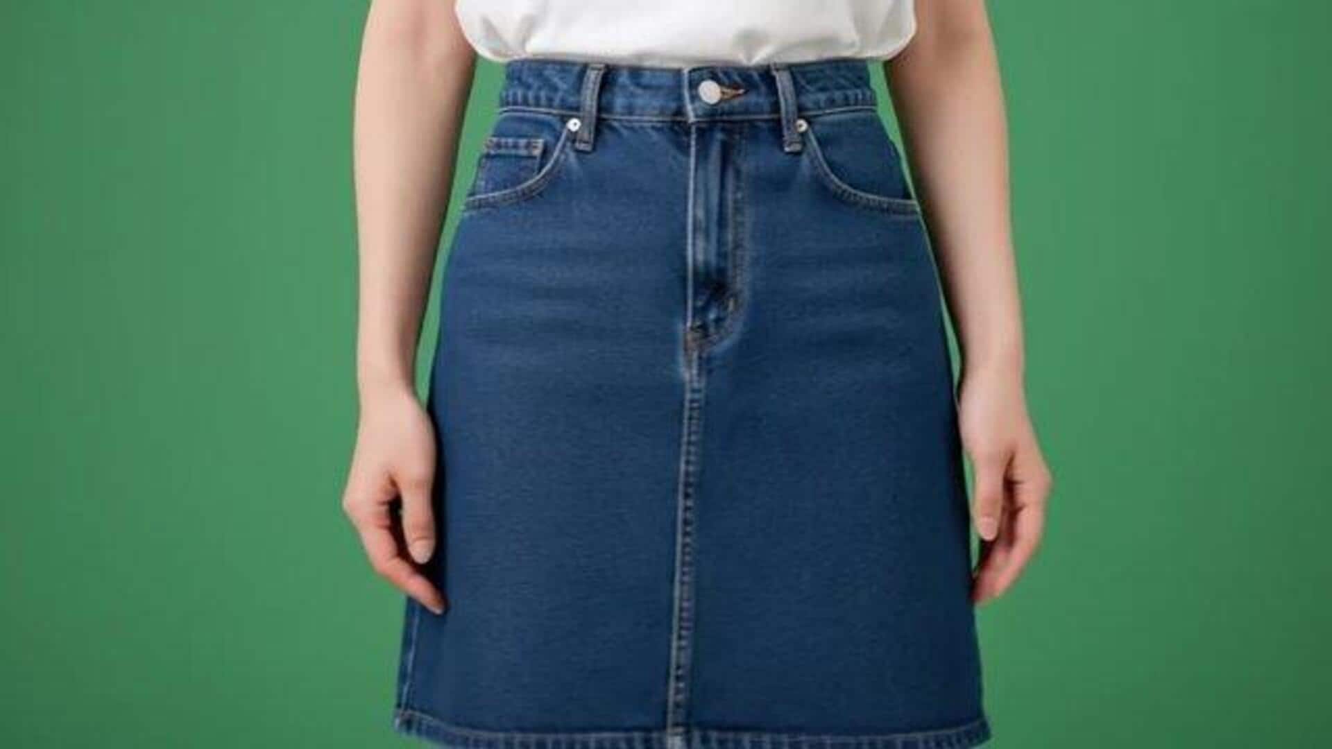 How to style fleece-lined denim skirts