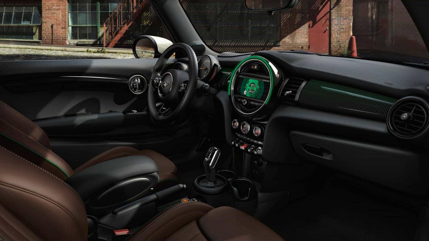 The car offers heated seats and a head-up display The car offers heated seats and a head-up display