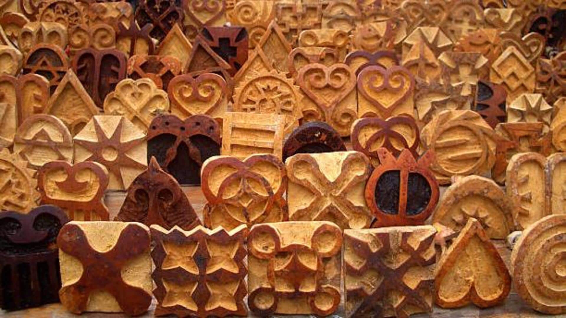 How adinkra symbols are shaping global fashion How adinkra symbols are shaping global fashion