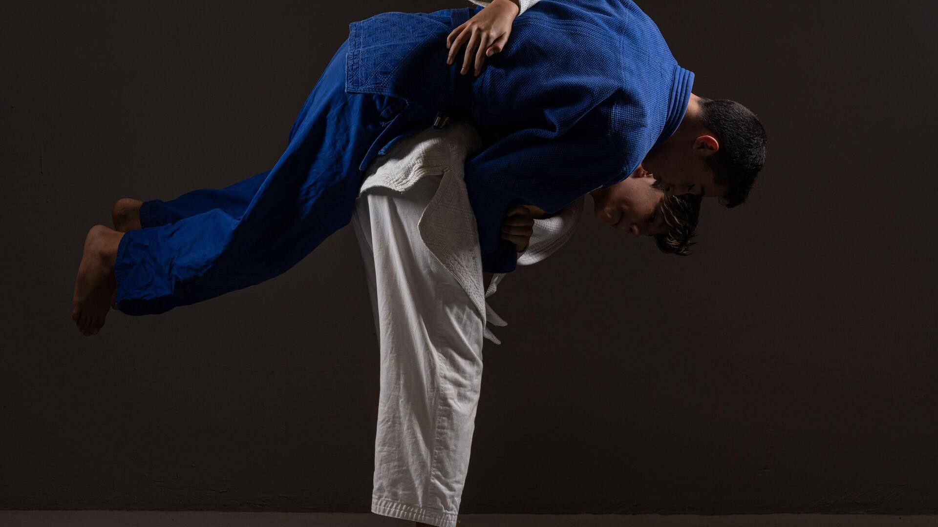 Judo v/s parkour: Which builds stronger legs?