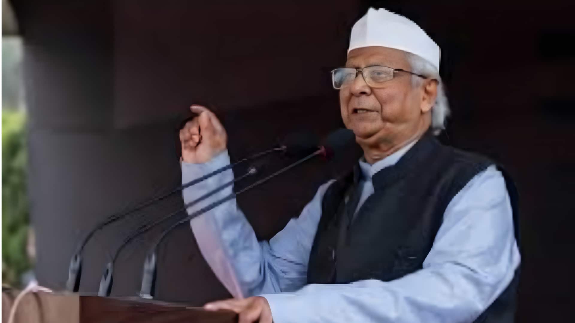 Bangladesh: Yunus vows to follow ideals of Sharif Osman Hadi