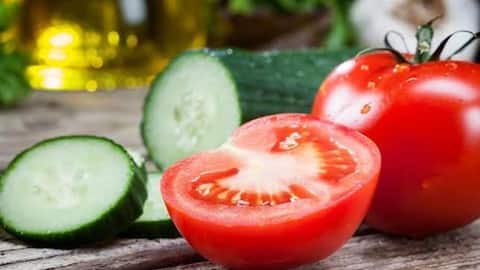 Tomato v/s cucumber: Which one is more nutritious?