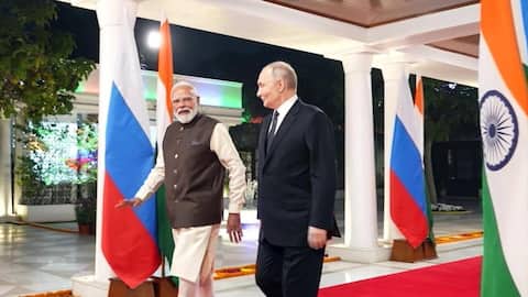Raj Bhavan reception, talks with Modi: Putin's day 2 itinerary  