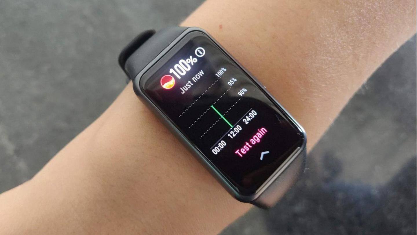 Brisk oximeter, detailed sleep and fitness tracking, except steps counter Brisk oximeter, detailed sleep and fitness tracking, except steps counter