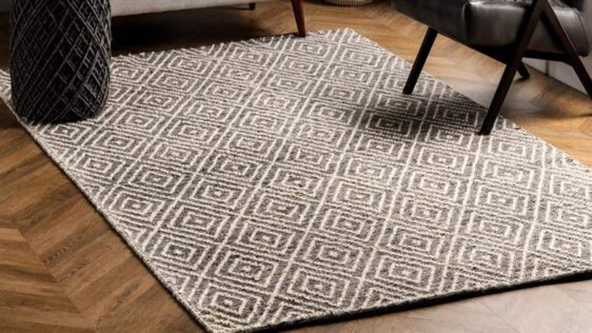 How to create stunning rugs from fabric scraps How to create stunning rugs from fabric scraps