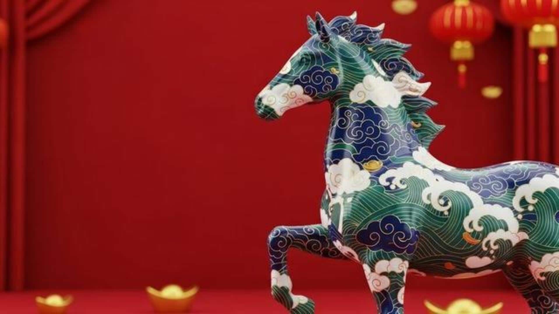 How to make fabric sculptures inspired by wildlife