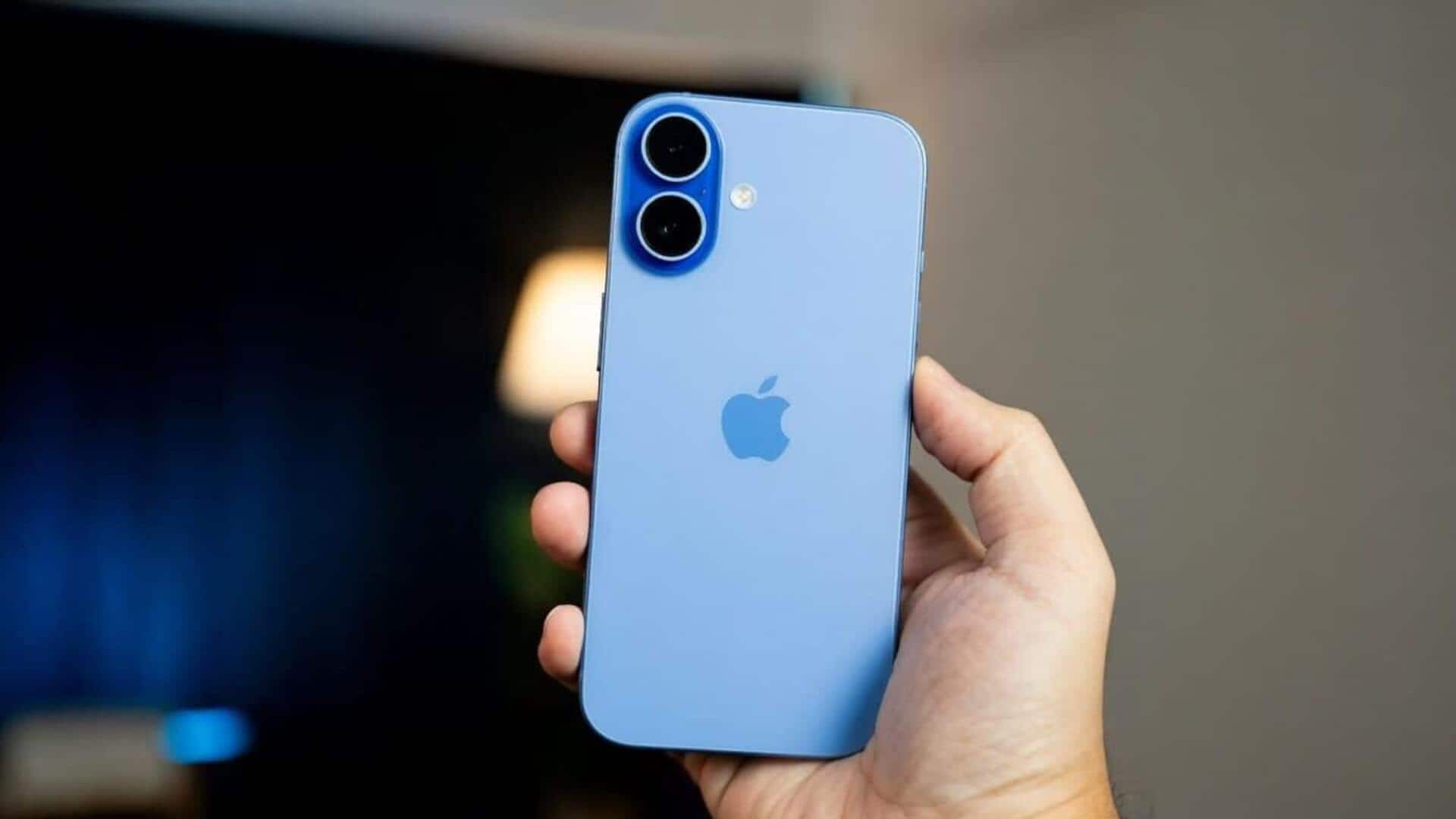 Apple iPhone 17 drops to below ₹45,000 in Croma sale