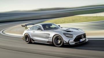 Mercedes-AMG GT Black Series debuts at Rs. 5.5 crore