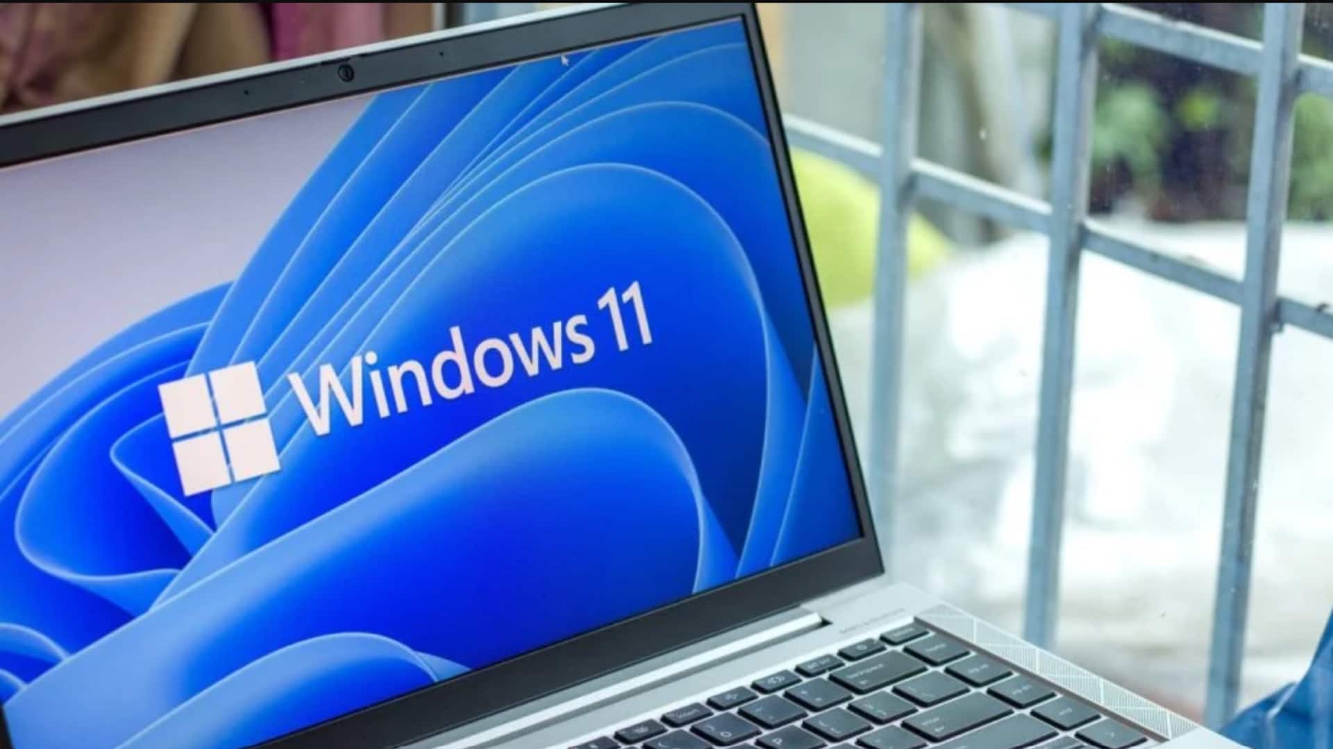 Windows 11 to let users move taskbar, resize Start menu 