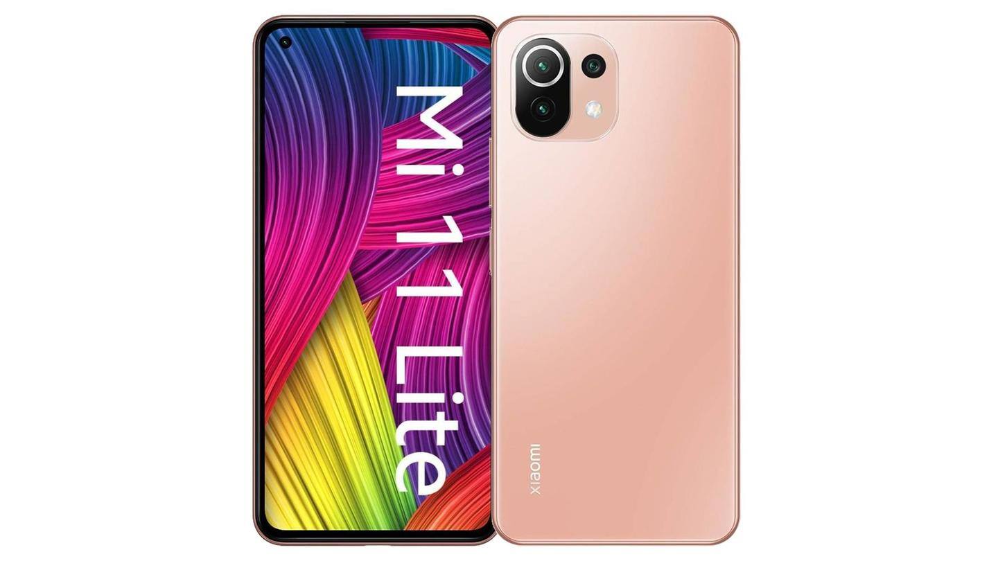 The device has a 90Hz AMOLED display The device has a 90Hz AMOLED display