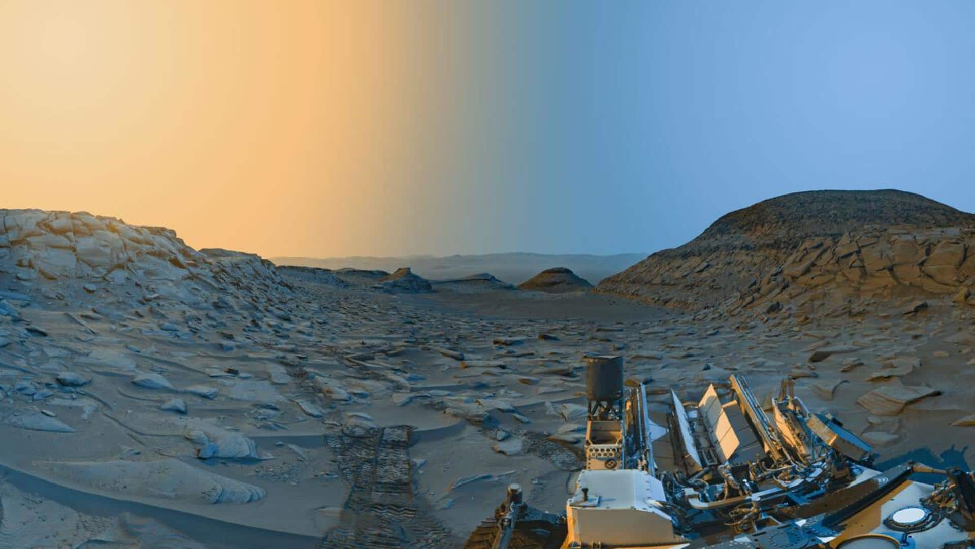 NASA's Curiosity rover documents Martian day and night