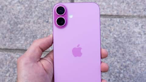 Future iPhones might pack Intel chips